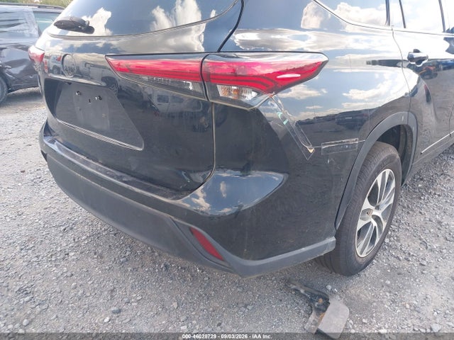 46028729 :رقم المزاد ، 5TDGZRBH9MS157444 vin ، 2021 Toyota Highlander Xle مزاد بيع