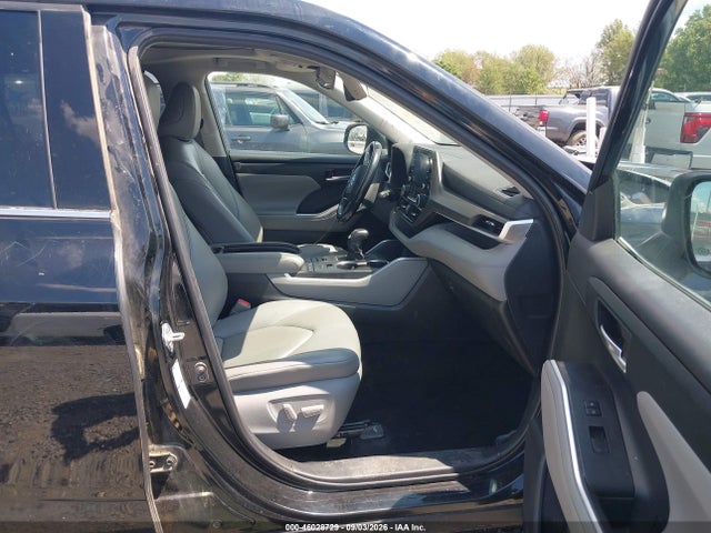 46028729 :رقم المزاد ، 5TDGZRBH9MS157444 vin ، 2021 Toyota Highlander Xle مزاد بيع