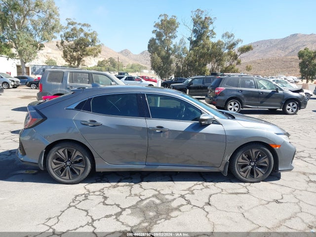 Продаж на аукціоні авто 2018 Honda Civic Ex-l, vin: SHHFK7H7XJU419716, номер лоту: 46028760