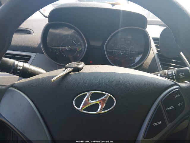 2016 Hyundai Elantra Se მანქანა იყიდება აუქციონზე, vin: 5NPDH4AE7GH693464, აუქციონის ნომერი: 46028767