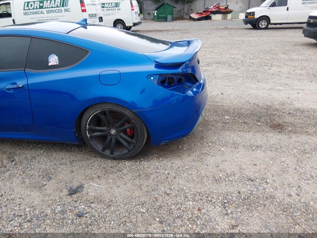 2011 Hyundai Genesis 3.8 Track მანქანა იყიდება აუქციონზე, vin: KMHHU6KH6BU048994, აუქციონის ნომერი: 46028770