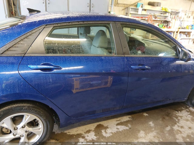 46028809 :رقم المزاد ، 5NPLL4AGXMH046354 vin ، 2021 Hyundai Elantra Se مزاد بيع