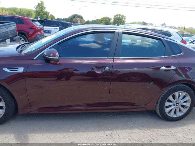 2018 Kia Optima Lx მანქანა იყიდება აუქციონზე, vin: 5XXGT4L30JG251328, აუქციონის ნომერი: 46028817