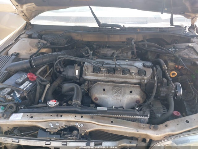 46028845 :رقم المزاد ، 1HGCG5669YA101532 vin ، 2000 Honda Accord 2.3 Ex مزاد بيع