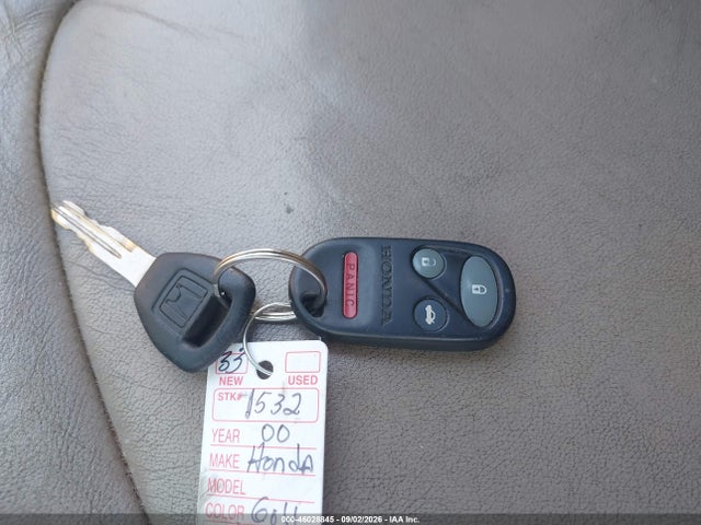 46028845 :رقم المزاد ، 1HGCG5669YA101532 vin ، 2000 Honda Accord 2.3 Ex مزاد بيع