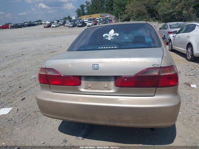 46028845 :رقم المزاد ، 1HGCG5669YA101532 vin ، 2000 Honda Accord 2.3 Ex مزاد بيع