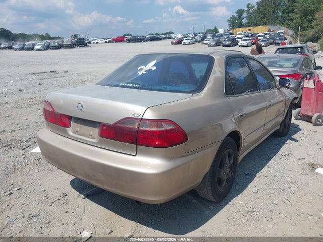46028845 :رقم المزاد ، 1HGCG5669YA101532 vin ، 2000 Honda Accord 2.3 Ex مزاد بيع