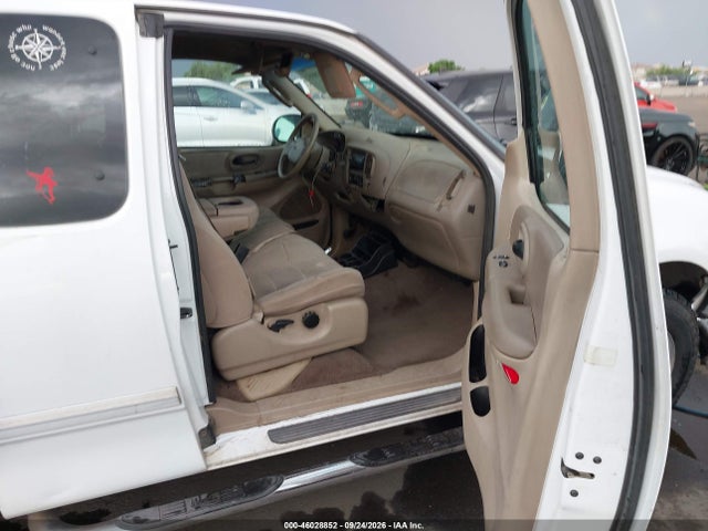 Продажа на аукционе авто 2002 Ford F-150 Lariat/xl/xlt, vin: 1FTRX17W32NB77490, номер лота: 46028852