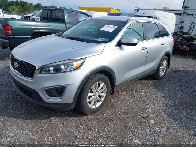 46028904 :رقم المزاد ، 5XYPG4A3XJG353240 vin ، 2018 Kia Sorento 2.4l Lx مزاد بيع