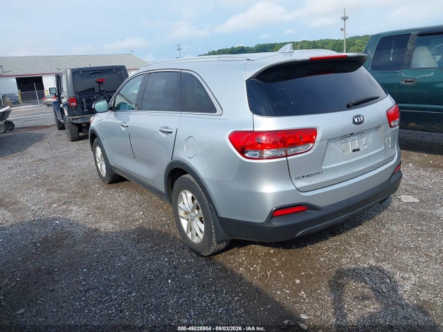 46028904 :رقم المزاد ، 5XYPG4A3XJG353240 vin ، 2018 Kia Sorento 2.4l Lx مزاد بيع