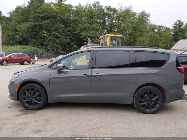 46028915 :رقم المزاد ، 2C4RC3BG8NR135332 vin ، 2022 Chrysler Pacifica Touring L Awd مزاد بيع