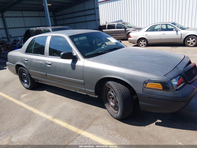 46028946 :رقم المزاد ، 2FABP7BV1BX101810 vin ، 2011 Ford Crown Victoria Police Interceptor مزاد بيع