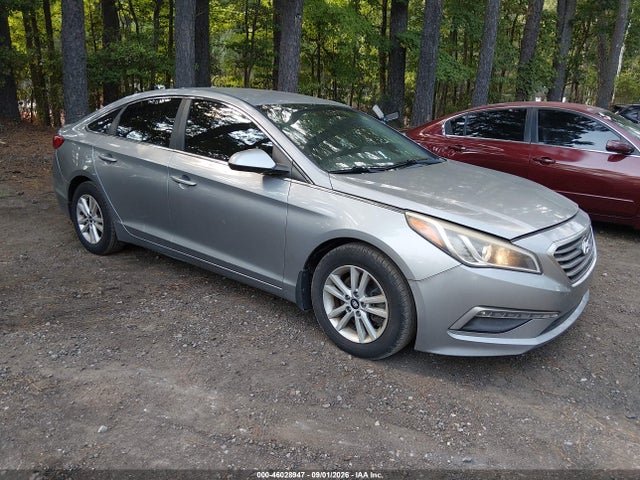 2015 Hyundai Sonata Se მანქანა იყიდება აუქციონზე, vin: 5NPE24AF3FH240665, აუქციონის ნომერი: 46028947