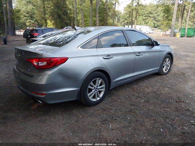 2015 Hyundai Sonata Se მანქანა იყიდება აუქციონზე, vin: 5NPE24AF3FH240665, აუქციონის ნომერი: 46028947
