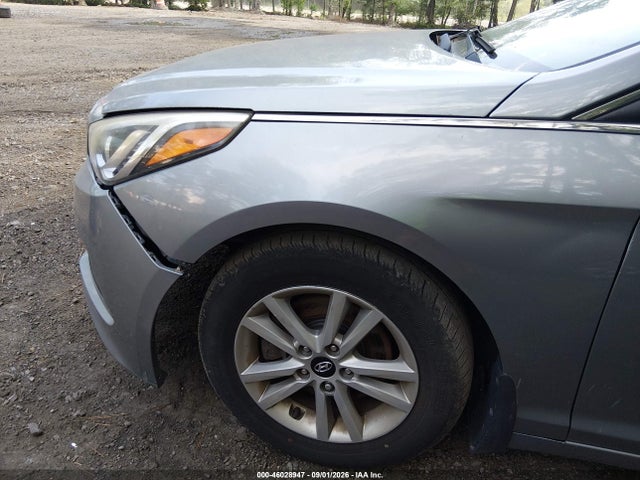 2015 Hyundai Sonata Se მანქანა იყიდება აუქციონზე, vin: 5NPE24AF3FH240665, აუქციონის ნომერი: 46028947