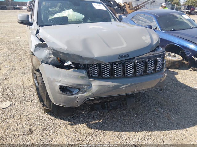 46028976 :رقم المزاد ، 1C4RJFAG5MC833834 vin ، 2021 Jeep Grand Cherokee Laredo X 4x4 مزاد بيع