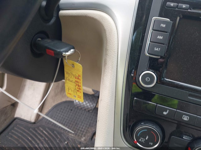 2013 Volkswagen Passat 2.0l Tdi Se მანქანა იყიდება აუქციონზე, vin: 1VWBN7A33DC141142, აუქციონის ნომერი: 46028995