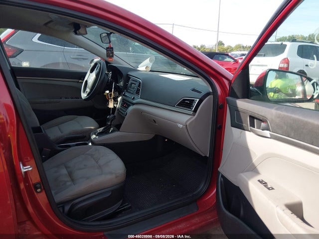 Продаж на аукціоні авто 2018 Hyundai Elantra Se, vin: KMHD74LF3JU453281, номер лоту: 46028998