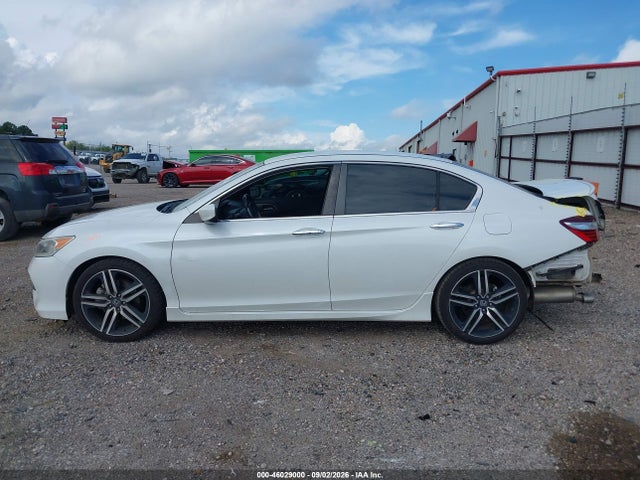 1HGCR2F18HA081240 Honda Accord Sport Se