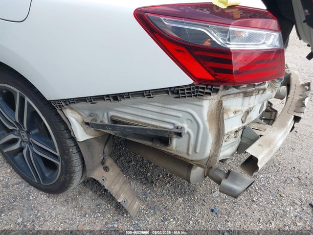 1HGCR2F18HA081240 Honda Accord Sport Se