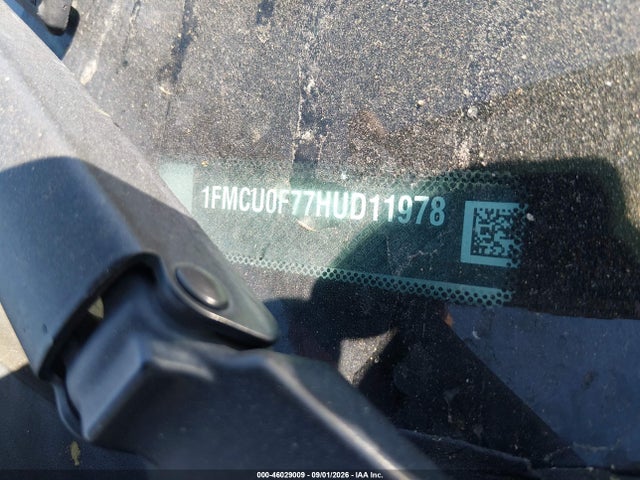 1FMCU0F77HUD11978 Ford ESCAPE S