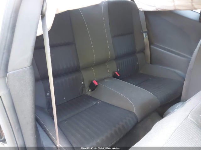 46029010 :رقم المزاد ، 2G1FB1E36F9301750 vin ، 2015 Chevrolet Camaro 2ls مزاد بيع