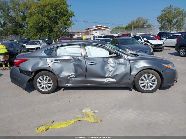 Продаж на аукціоні авто 2016 Nissan Altima 2.5 S, vin: 1N4AL3AP3GC266765, номер лоту: 46029013