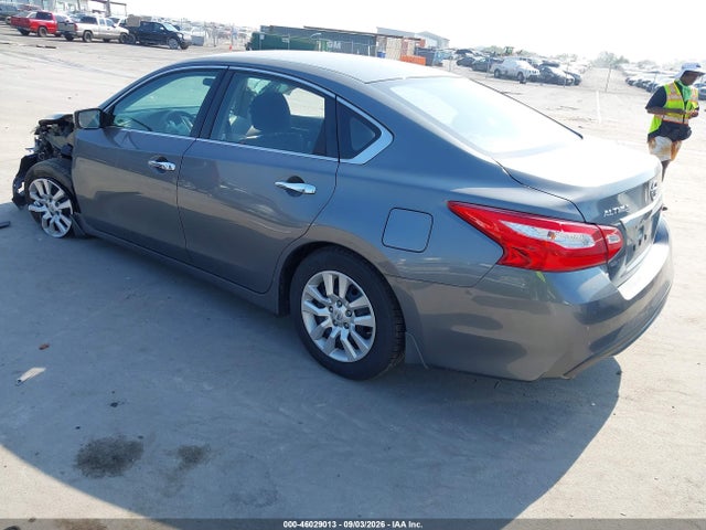 Продаж на аукціоні авто 2016 Nissan Altima 2.5 S, vin: 1N4AL3AP3GC266765, номер лоту: 46029013