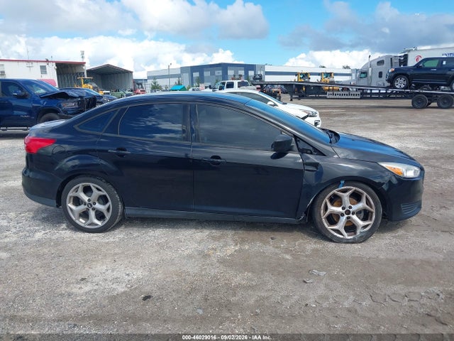 46029016 :رقم المزاد ، 1FADP3F22JL256458 vin ، 2018 Ford Focus Se مزاد بيع