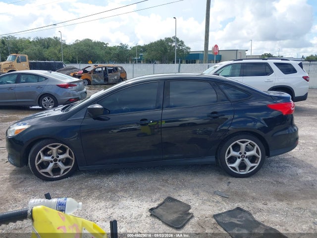 46029016 :رقم المزاد ، 1FADP3F22JL256458 vin ، 2018 Ford Focus Se مزاد بيع