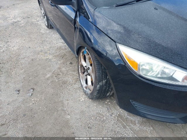 46029016 :رقم المزاد ، 1FADP3F22JL256458 vin ، 2018 Ford Focus Se مزاد بيع