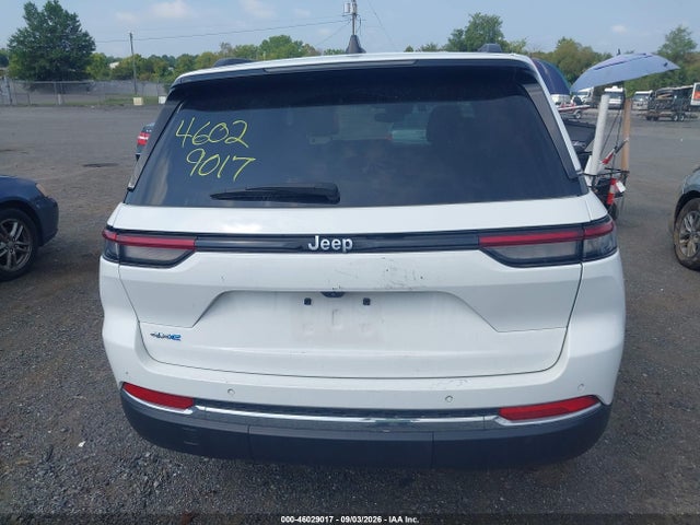 Продажа на аукционе авто 2024 Jeep Grand Cherokee 4xe, vin: 1C4RJYB64RC142500, номер лота: 46029017