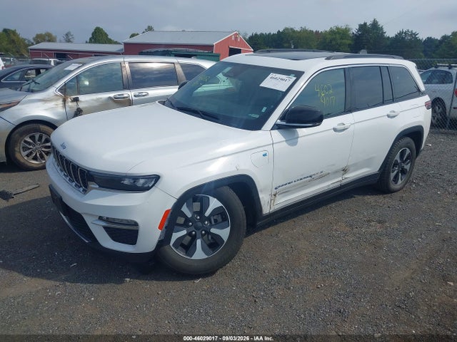 Продажа на аукционе авто 2024 Jeep Grand Cherokee 4xe, vin: 1C4RJYB64RC142500, номер лота: 46029017