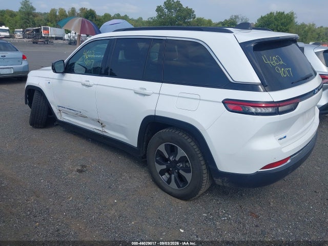 Продажа на аукционе авто 2024 Jeep Grand Cherokee 4xe, vin: 1C4RJYB64RC142500, номер лота: 46029017