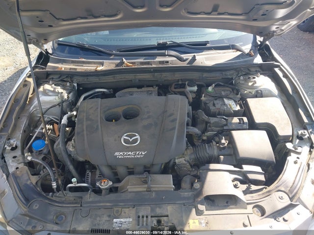 46029030 :رقم المزاد ، JM1BM1L74E1105024 vin ، 2014 Mazda Mazda3 I Touring مزاد بيع