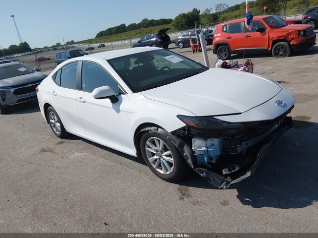 2025 Toyota Camry Le მანქანა იყიდება აუქციონზე, vin: 4T1DAACKXSU587428, აუქციონის ნომერი: 46029039