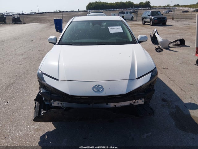 2025 Toyota Camry Le მანქანა იყიდება აუქციონზე, vin: 4T1DAACKXSU587428, აუქციონის ნომერი: 46029039