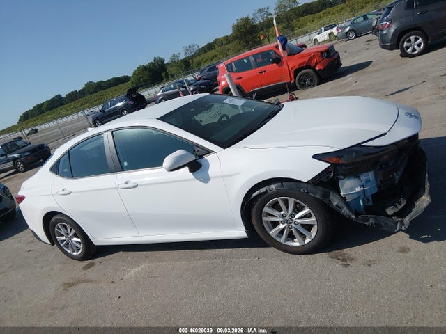 2025 Toyota Camry Le მანქანა იყიდება აუქციონზე, vin: 4T1DAACKXSU587428, აუქციონის ნომერი: 46029039