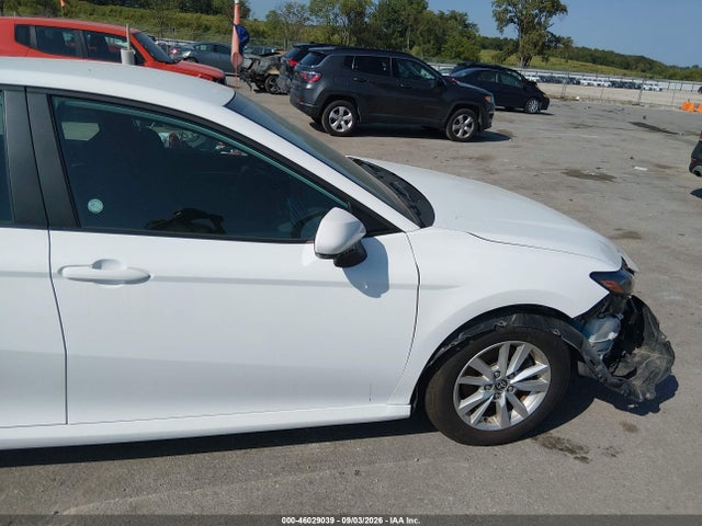 2025 Toyota Camry Le მანქანა იყიდება აუქციონზე, vin: 4T1DAACKXSU587428, აუქციონის ნომერი: 46029039