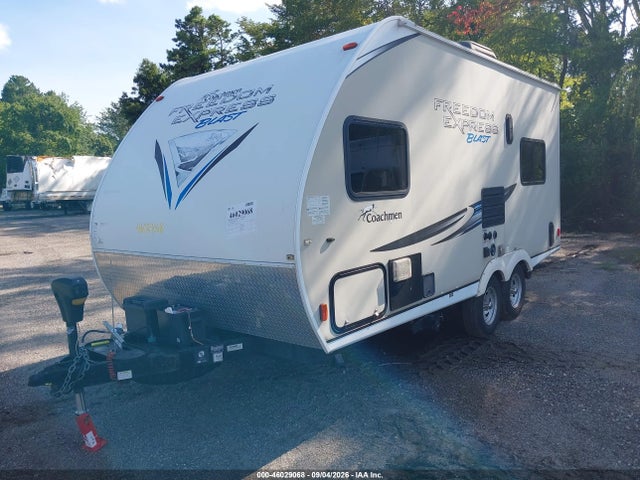 Freedom Express Other 2019 52T2FEFB0KS033258 Image 2