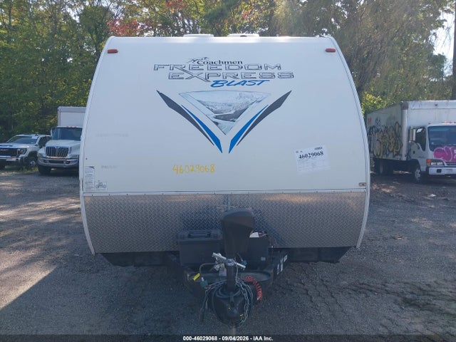 Freedom Express Other 2019 52T2FEFB0KS033258 Image 6