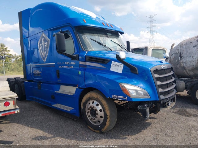 2019 Freightliner New Cascadia 126 მანქანა იყიდება აუქციონზე, vin: 1FUJHHDRXKLKP4384, აუქციონის ნომერი: 46029096