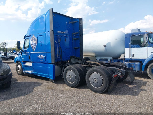 2019 Freightliner New Cascadia 126 მანქანა იყიდება აუქციონზე, vin: 1FUJHHDRXKLKP4384, აუქციონის ნომერი: 46029096