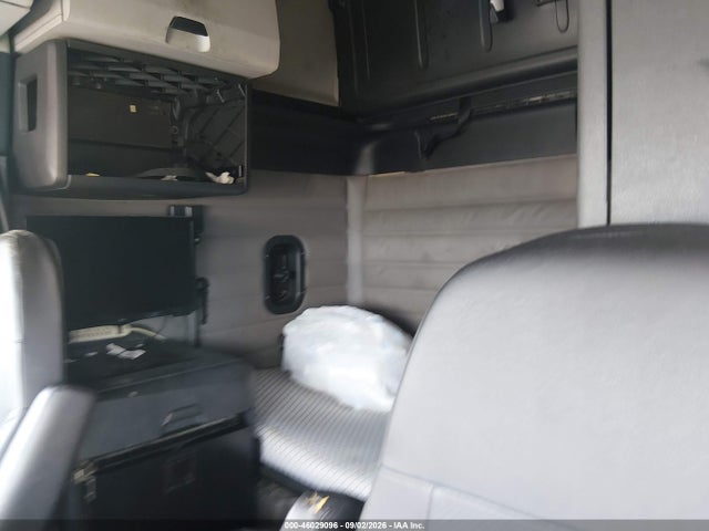 2019 Freightliner New Cascadia 126 მანქანა იყიდება აუქციონზე, vin: 1FUJHHDRXKLKP4384, აუქციონის ნომერი: 46029096