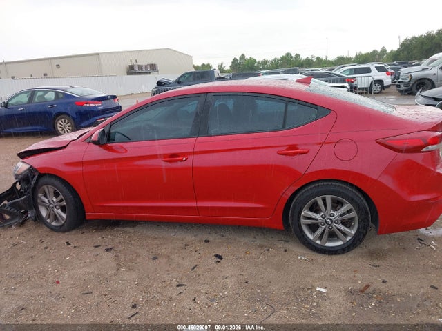 2018 Hyundai Elantra Sel მანქანა იყიდება აუქციონზე, vin: 5NPD84LF9JH322092, აუქციონის ნომერი: 46029097