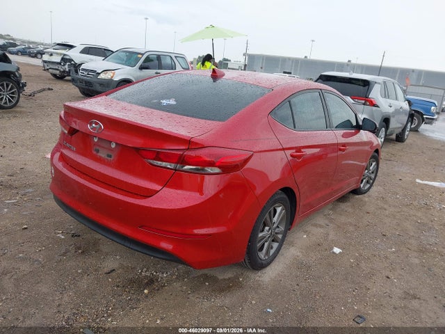 2018 Hyundai Elantra Sel მანქანა იყიდება აუქციონზე, vin: 5NPD84LF9JH322092, აუქციონის ნომერი: 46029097