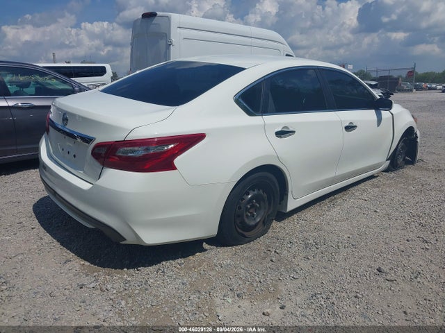 2018 Nissan Altima 2.5 S მანქანა იყიდება აუქციონზე, vin: 1N4AL3AP8JC176759, აუქციონის ნომერი: 46029128