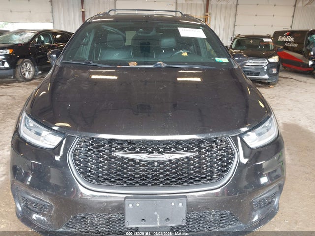 Продажа на аукционе авто 2022 Chrysler Pacifica Hybrid Limited, vin: 2C4RC1S73NR119138, номер лота: 46029161