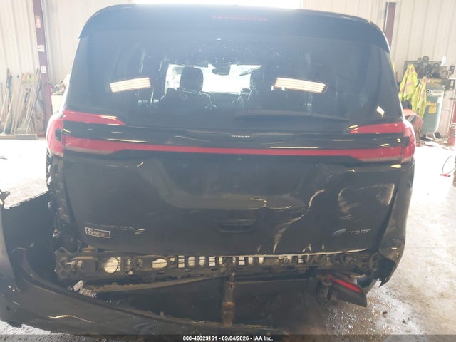 Продажа на аукционе авто 2022 Chrysler Pacifica Hybrid Limited, vin: 2C4RC1S73NR119138, номер лота: 46029161