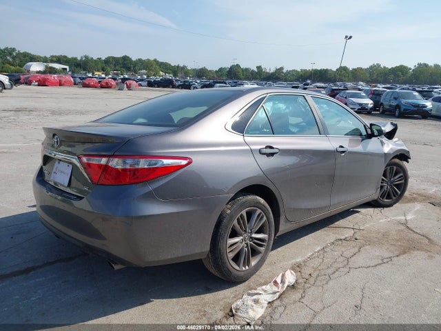 46029170 :رقم المزاد ، 4T1BF1FK5HU321179 vin ، 2017 Toyota Camry Se مزاد بيع